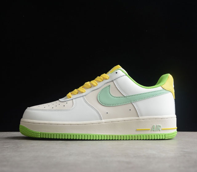 NK Air Force 1 # # CW3388-201 SIZE 36 36.5 37.5 38 38.5 39 40 40.5 41 42 42.5 4