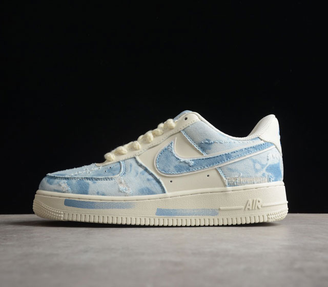 NK Air Force 1 CW1888-611 # # SIZE 36 36.5 37.5 38 38.5 39 40 40.5 41 42 42.5 4