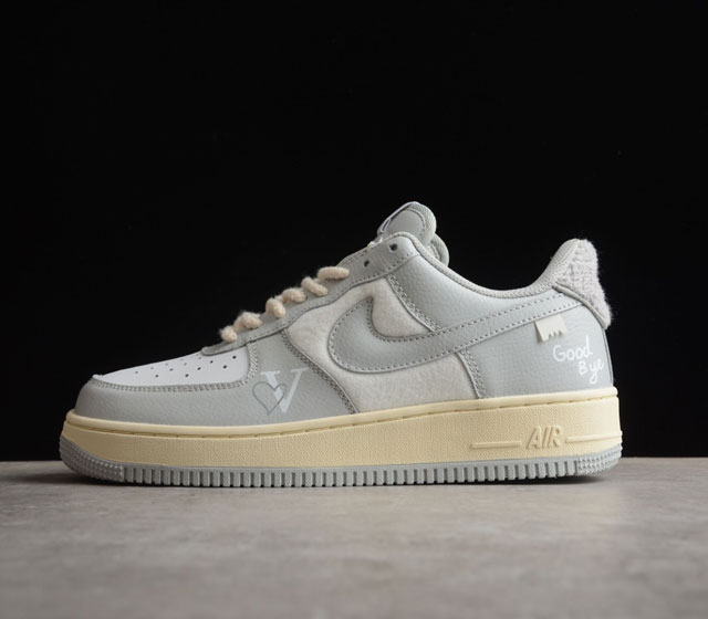 NK Air Force 1 DO5220-166 # # SIZE 36 36.5 37.5 38 38.5 39 40 40.5 41 42 42.5 4