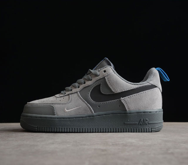 NK Air Force 1 # # DO6709-002 SIZE 36 36.5 37.5 38 38.5 39 40 40.5 41 42 42.5 43
