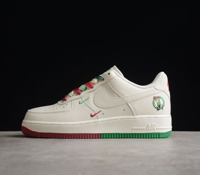 NK Air Force 1 # # BO8569-034 SIZE 36 36.5 37.5 38 38.5 39 40 40.5 41 42 42.5 4