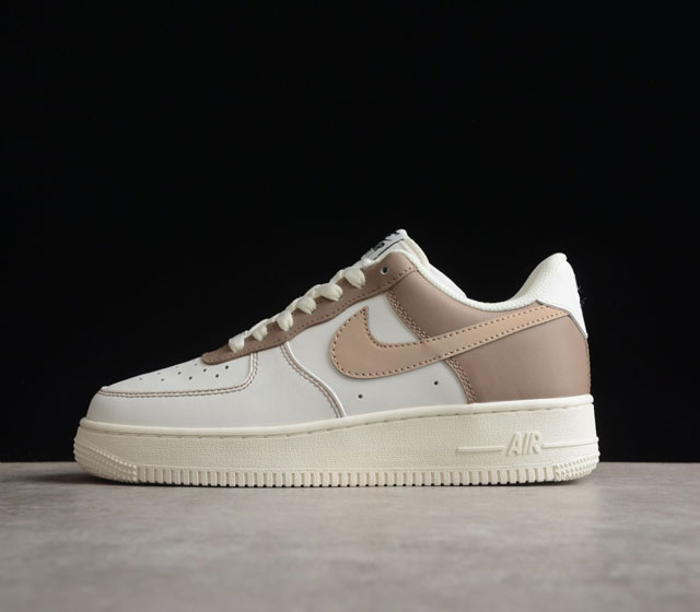 NK Air Force 1 # # DT0226-303 SIZE 36 36.5 37.5 38 38.5 39 40 40.5 41 42 42.5 4