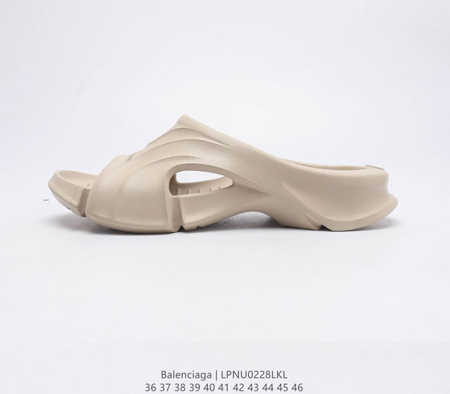 BALENCIAGA BALENCIAGA Mold Thong Sandals 95%( )EVA 5% 653874 W3CE2 1000 36 46 LP