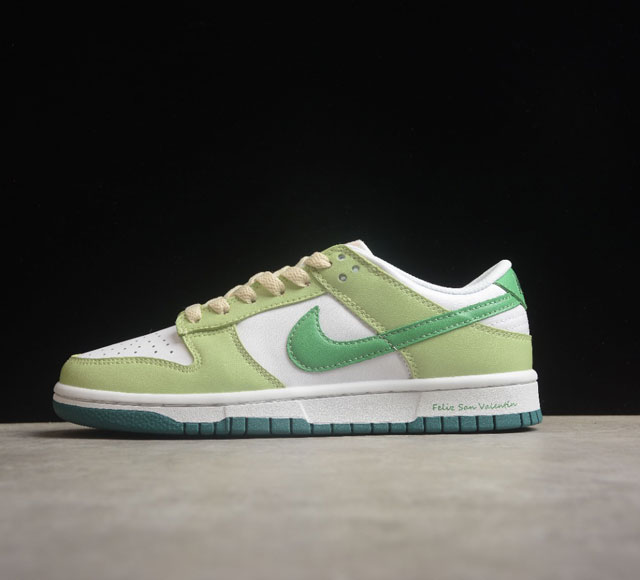 Nk SB Dunk Low SB FD9911-101 S22 36 36.5 37.5 38 38.5 39 40 40.5 41 42 42.5 43